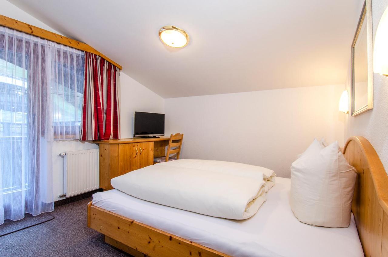 Hotel Garni Golfais 伊施格尔 外观 照片